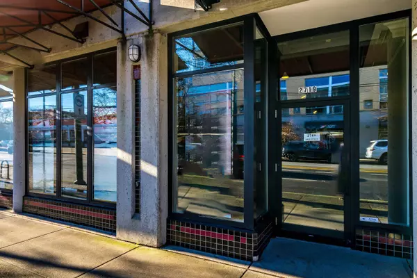 Vancouver, BC V6J 3Y5,2719 Arbutus ST