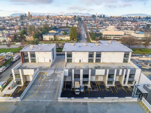 Vancouver, BC V5X 2V4,8210 Ross ST #375