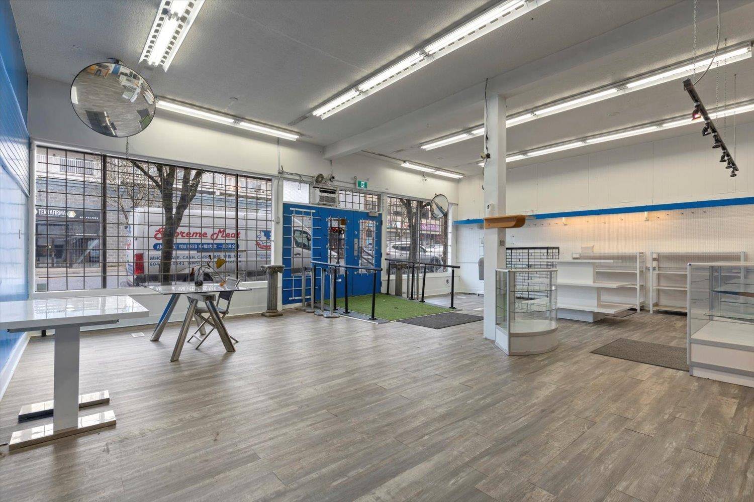 Maple Ridge, BC V2X 2T4,22344 Lougheed HWY