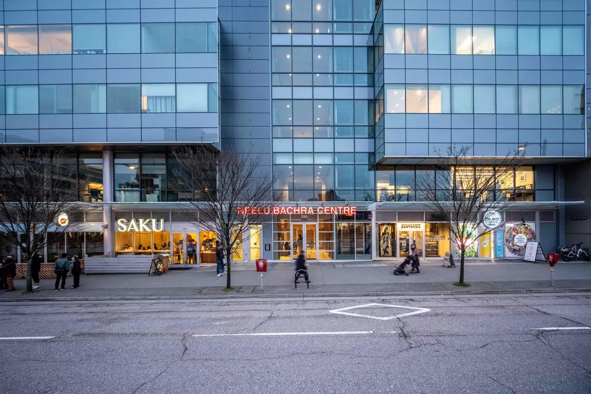 Vancouver, BC V5Z 1E9,550 W Broadway #371