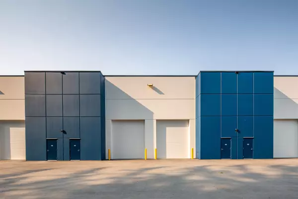 Surrey, BC V3S 8Z6,3438 195 ST #101-103