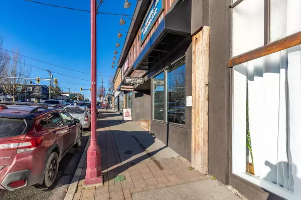 Abbotsford, BC V2S 2H1,33775 Essendene AVE