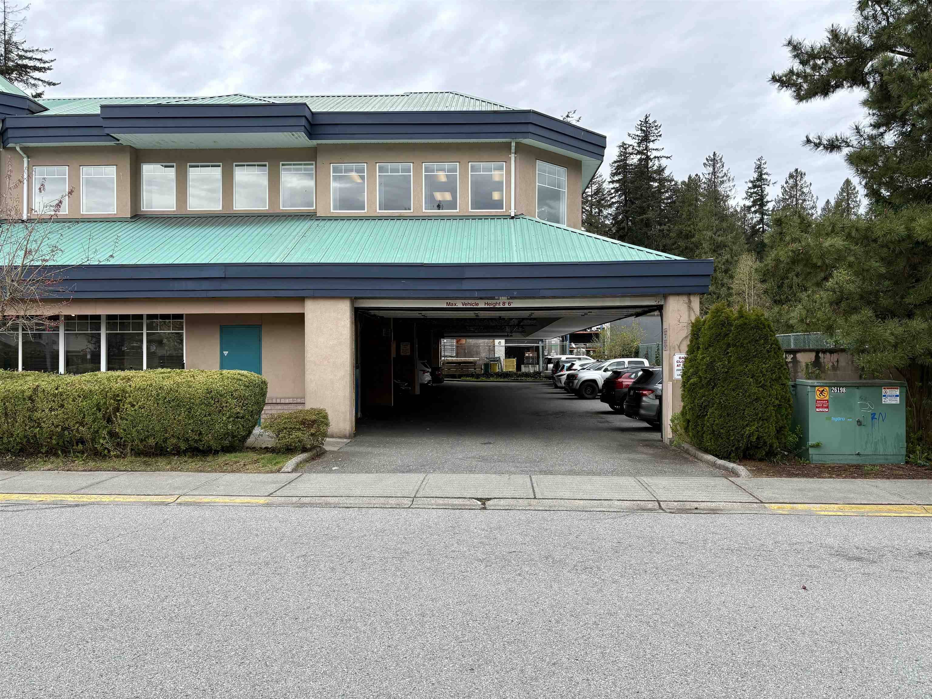 Pitt Meadows, BC V3Y 2E9,19237 122a AVE #203