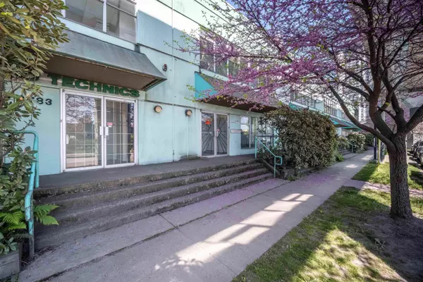 8783 Cambie ST, Vancouver, BC V6P 3J9