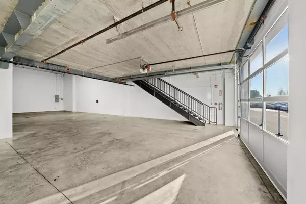 Richmond, BC V6V 0A3,13880 Wireless WAY #124