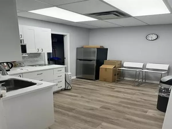 Port Coquitlam, BC V3B 6J3,1465 Salisbury AVE #125