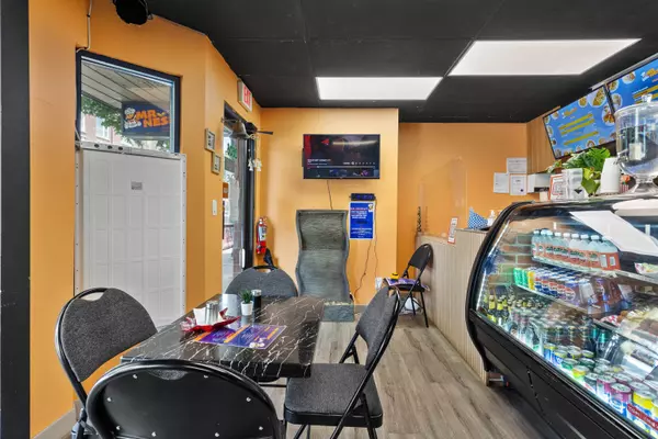 Port Coquitlam, BC V3C 3G6,2606 Shaughnessy ST