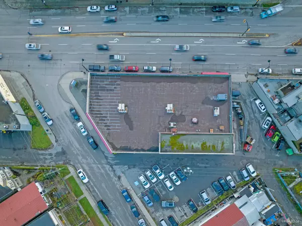 Vancouver, BC V5N 3X2,1595 Kingsway ST