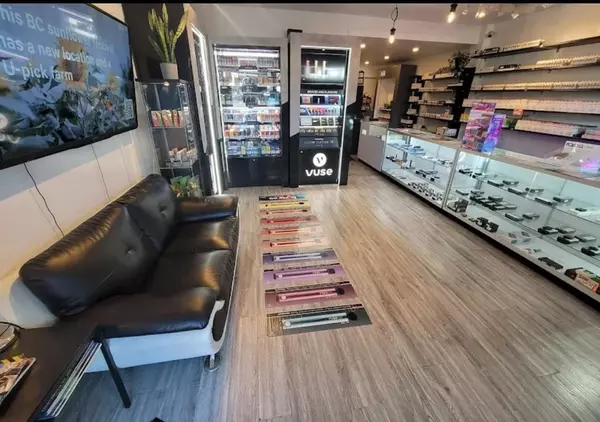 1808 W Broadway, Vancouver, BC V6J 1Y9