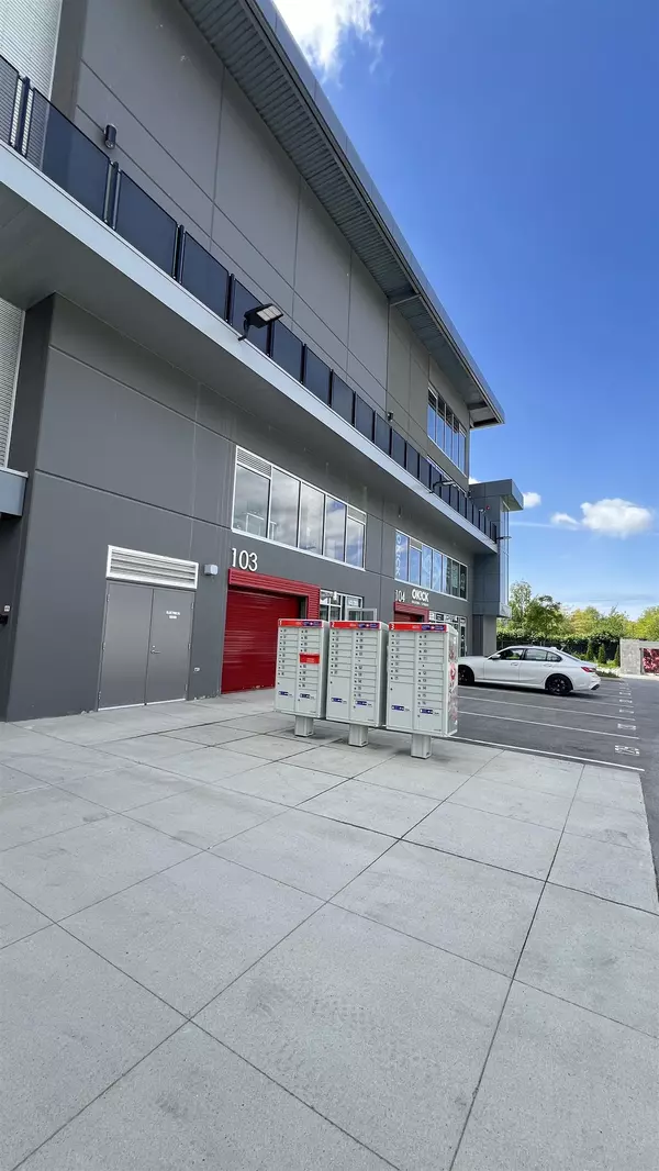 Richmond, BC V6X 0W5,4899 Vanguard RD #A310