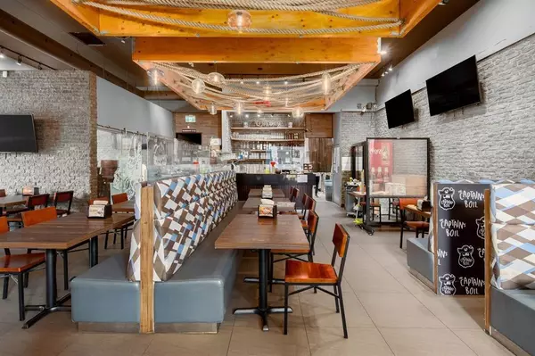 Vancouver, BC V6G 1C1,1487 Robson ST