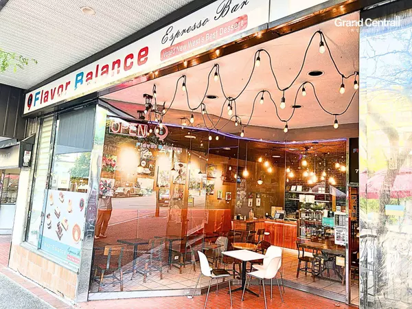 New Westminster, BC V3M 5Z8,619 Belmont ST