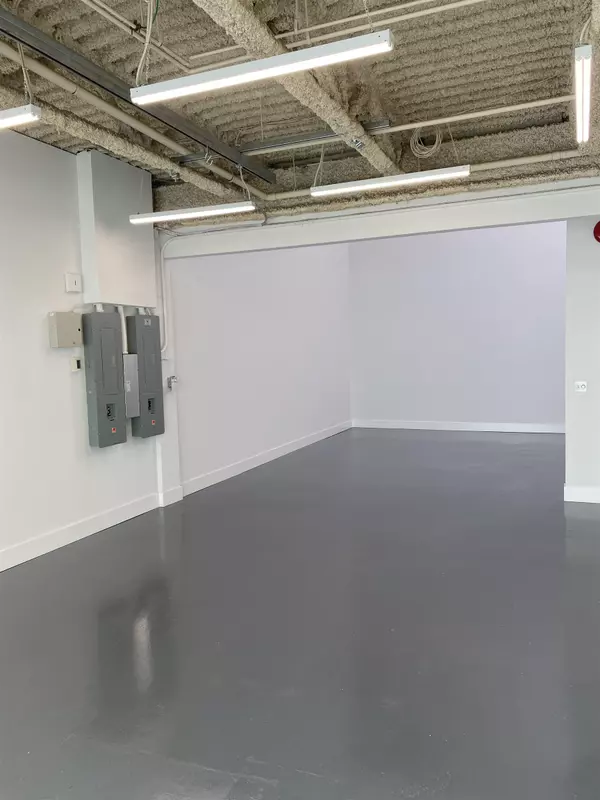 Vancouver, BC V6P 3G2,1546 Rand AVE