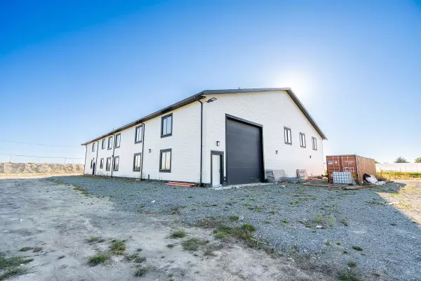 Delta, BC V4G 1K2,10677 Ladner Trunk RD