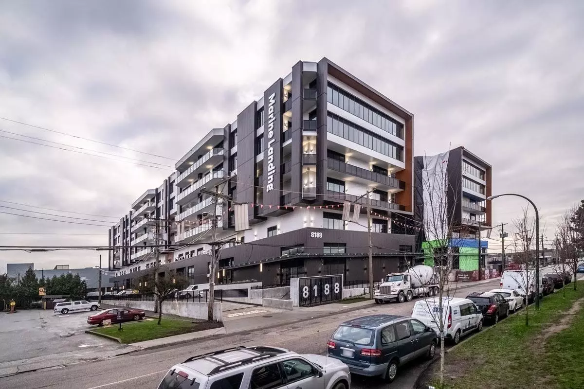 Vancouver, BC V5X 3A2,8188 Manitoba ST #422