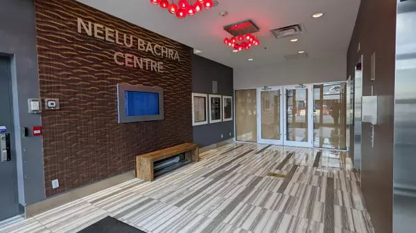 Vancouver, BC V5Z 1E9,550 W Broadway #531