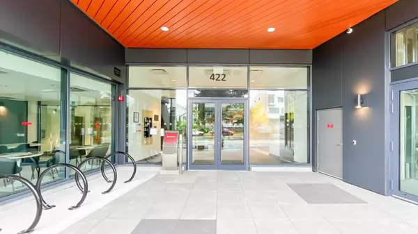 North Vancouver, BC V7L 0K1,422 E 3rd ST #108