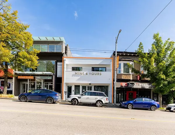 2061 W 4th AVE, Vancouver, BC V6J 1N3