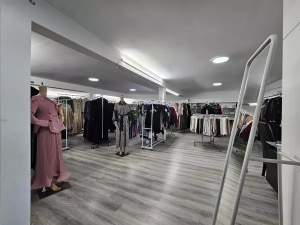 Delta, BC V4C 6S4,9557 120 ST #201