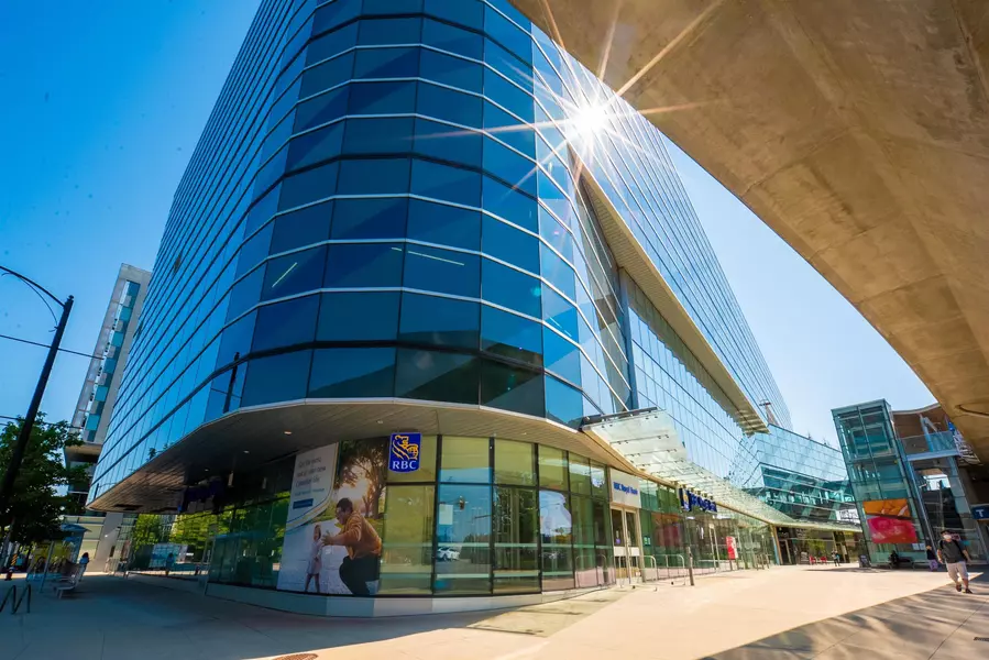 4000 No. 3 RD #2295, Richmond, BC V6X 0J8