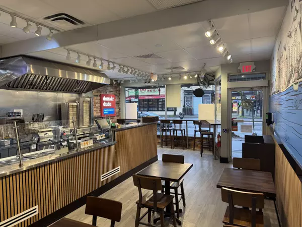 Vancouver, BC V6K 2H5,3209 W Broadway