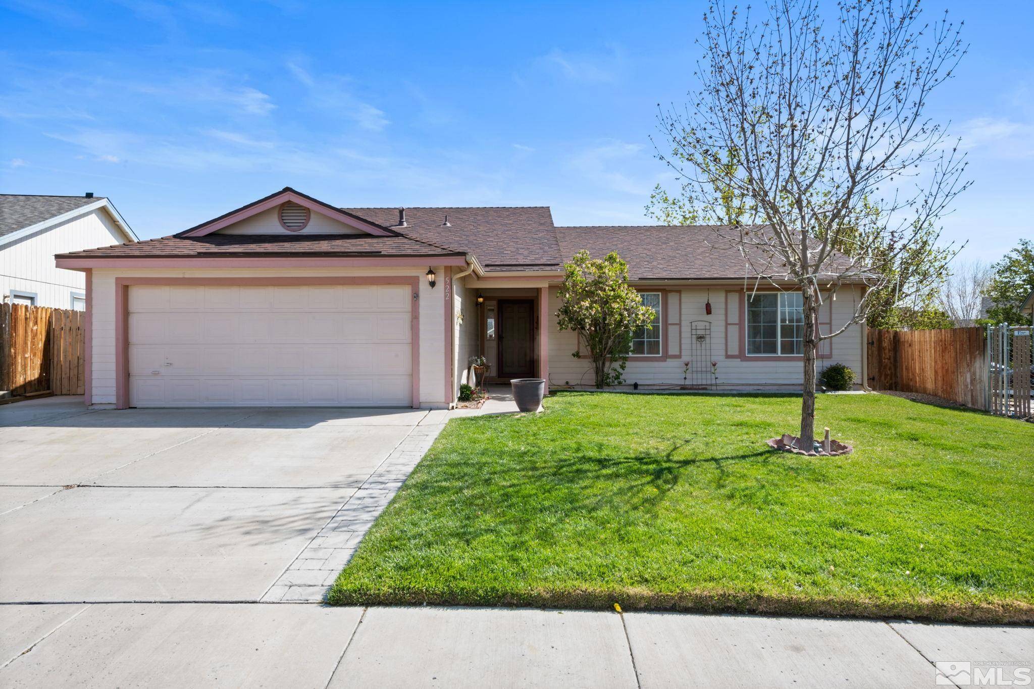 522 Sugarloaf DR Drive, Dayton, NV 89403