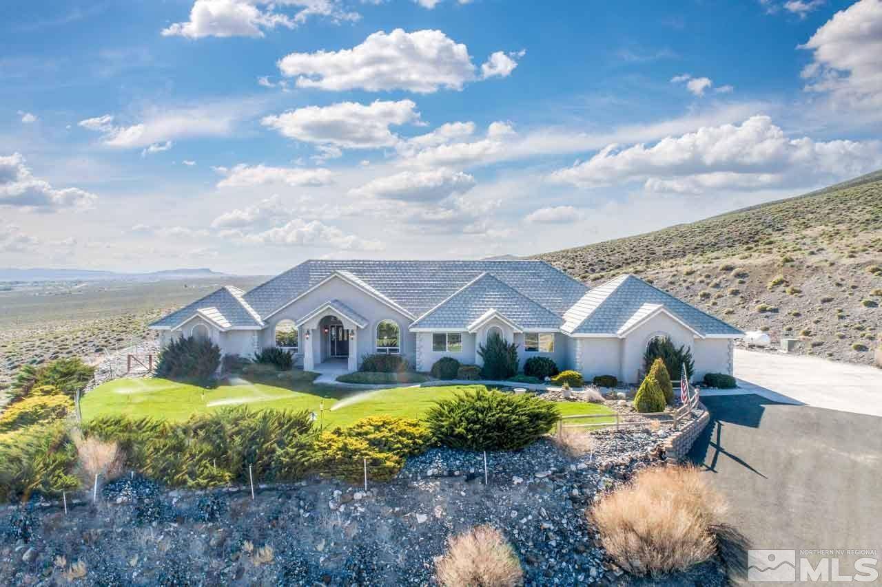 12 Valley View DR Drive, Fernley, NV 89408