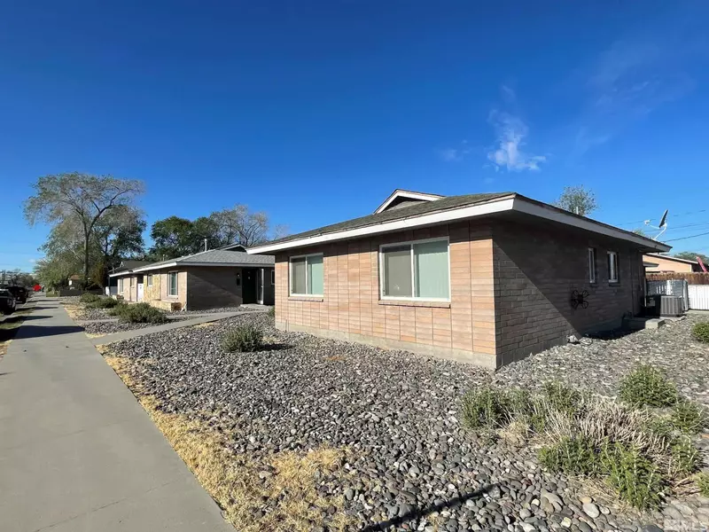 165 N LAVERNE, Fallon, NV 89406