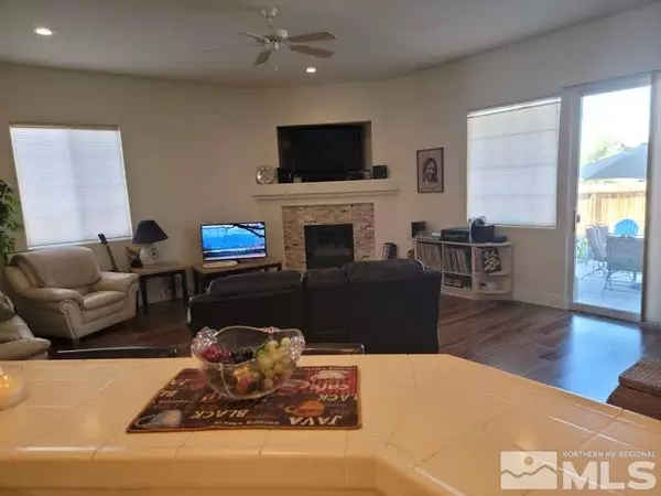 Sparks, NV 89436,5828 Desert Mirage DR