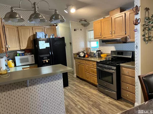 Sun Valley, NV 89433,5938 Amargosa DR