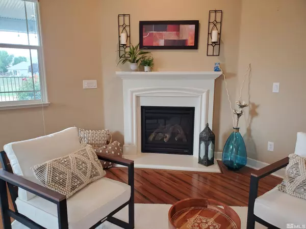 Sparks, NV 89436,5769 Desert Mirage DR