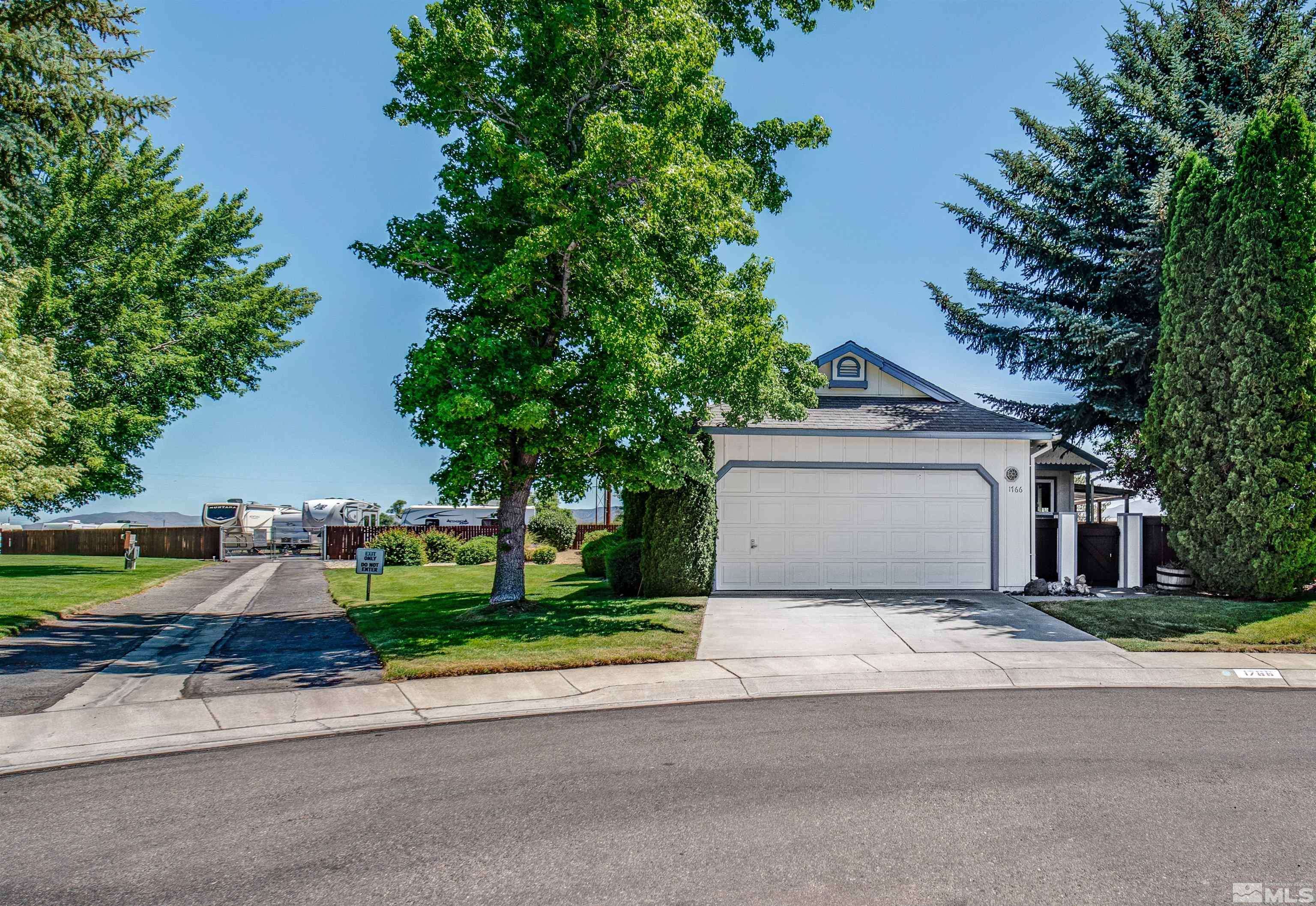1766 Clover CT Court, Minden, NV 89423