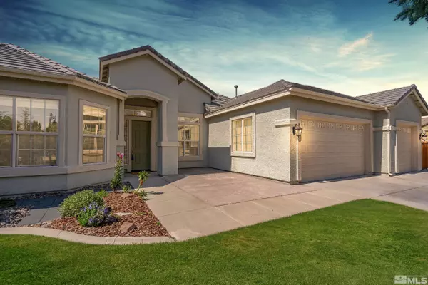 7597 Desert Vista, Sparks, NV 89436