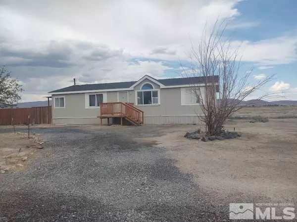 1640 W Fir ST, Silver Springs, NV 89429