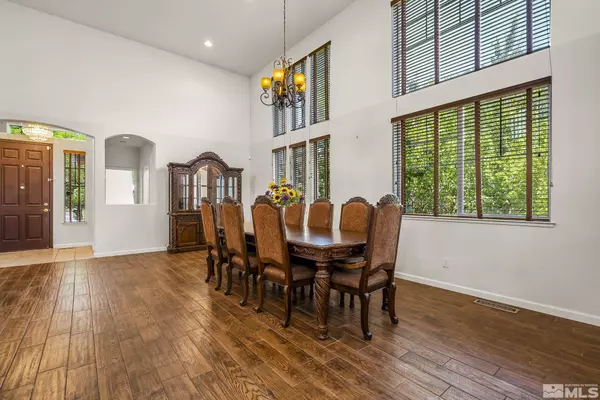 Sparks, NV 89436,5651 Falcon Ridge