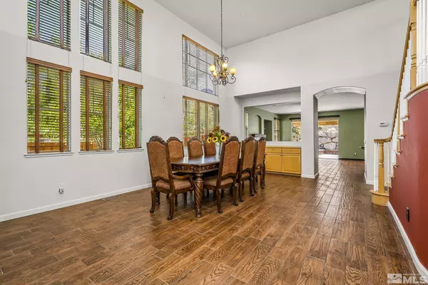 Sparks, NV 89436,5651 Falcon Ridge