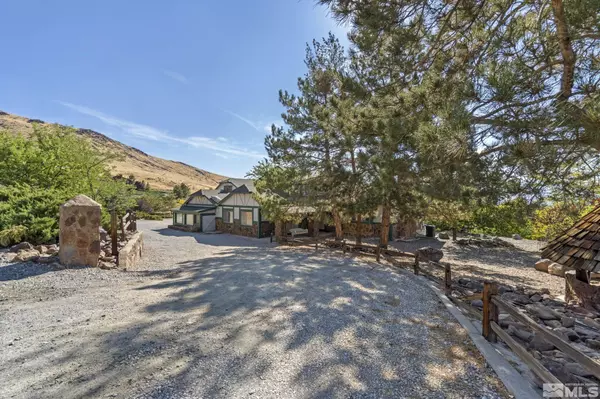 5017 Pleasant View, Sparks, NV 89434