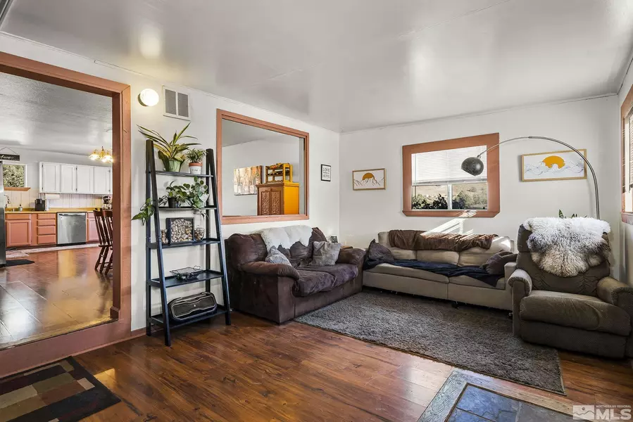 1471 Sandstone, Wellington, NV 89444