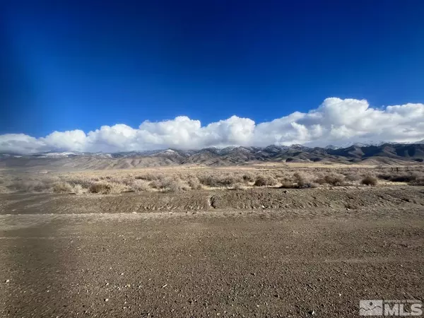 Lovelock, NV 89419,22120 Summerview