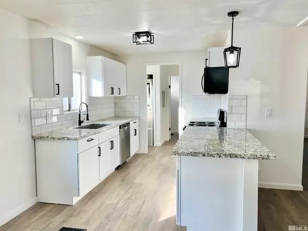 Sun Valley, NV 89433,523 Aloha WAY