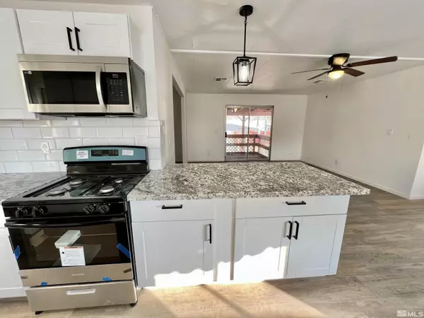 Sun Valley, NV 89433,523 Aloha WAY