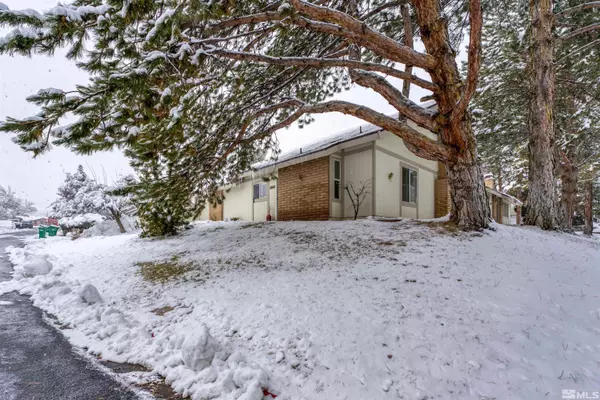 1243 Laredo CT Court, Reno, NV 89503