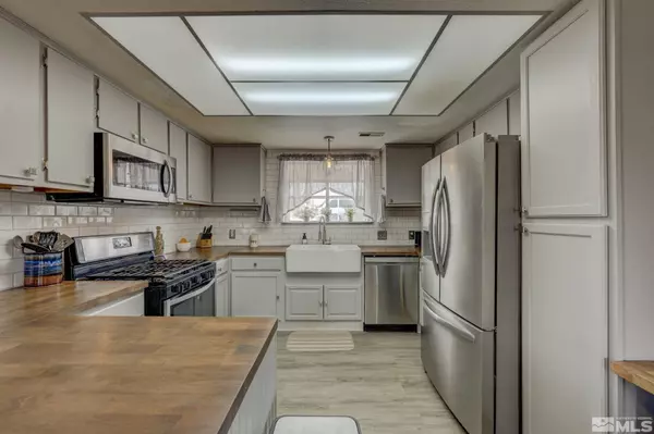 Stagecoach, NV 89429,7710 Cheyenne TRL