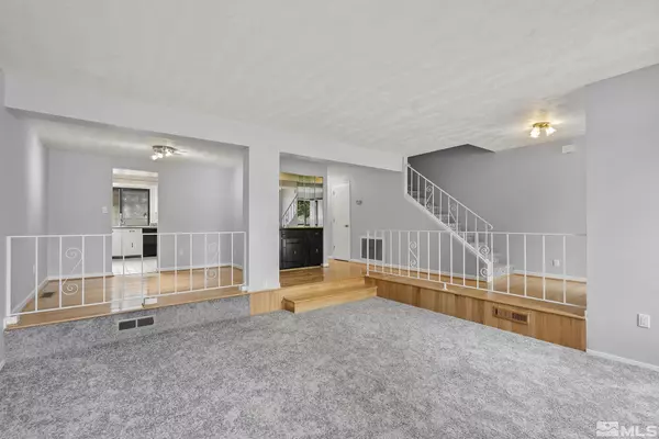 Reno, NV 89509,1411 Foster DR Drive