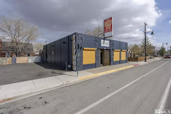 Reno, NV 89502,1110 S Well AVE Avenue #1