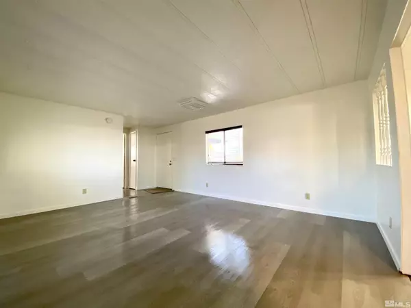 Fernley, NV 89408,410 Parkland