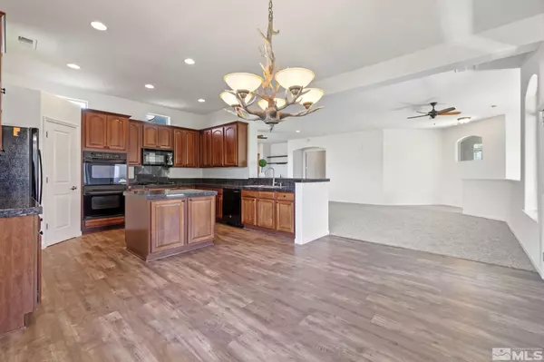 Reno, NV 89521,9900 Wilbur May Pkwy #304