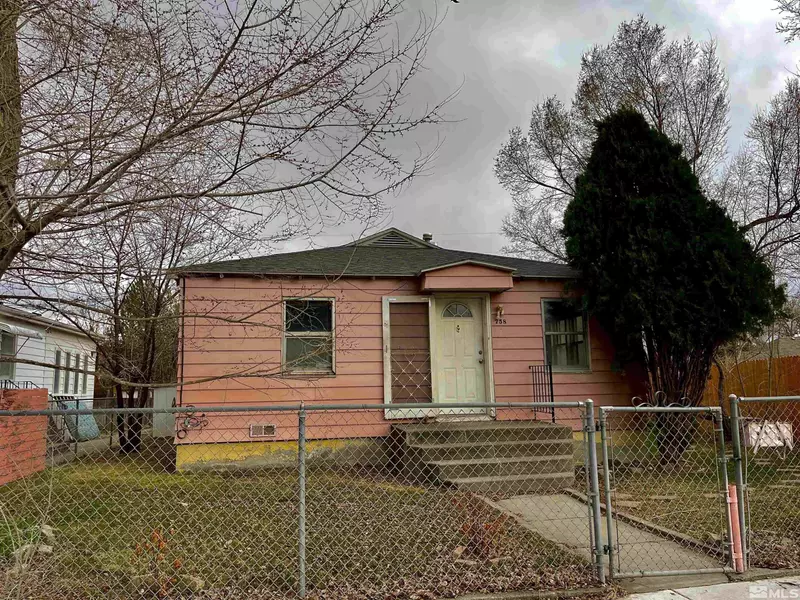 758 Cedar St & 758 1/2 Cedar St #758 1/2 Cedar St, Elko, NV 89801