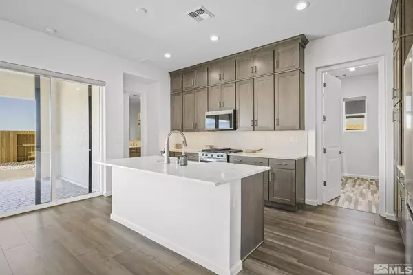 Reno, NV 89521,2419 Iron Square