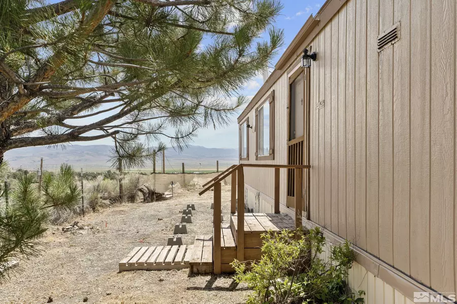 3791 Zeolite CIR, Wellington, NV 89444